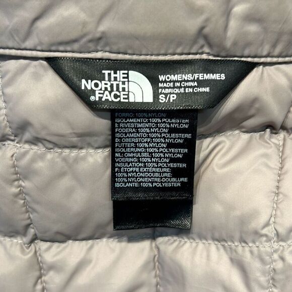 The North Face Thermoball Puffer Jacket Sz Small Lightweight Coat Nano Puff - Picture 6 of 9